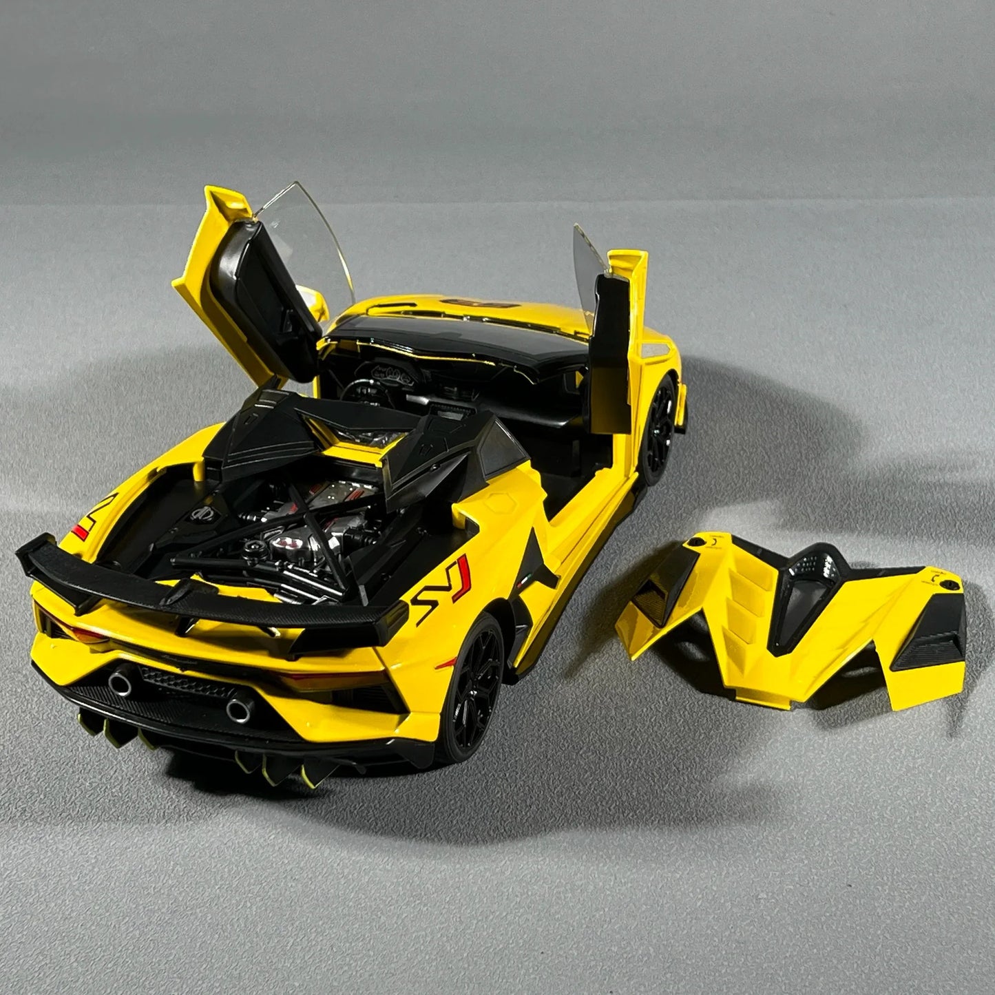 1:18 Aventador SVJ63 Diecast Alloy Model Car With Removable Roof - ToylandEU