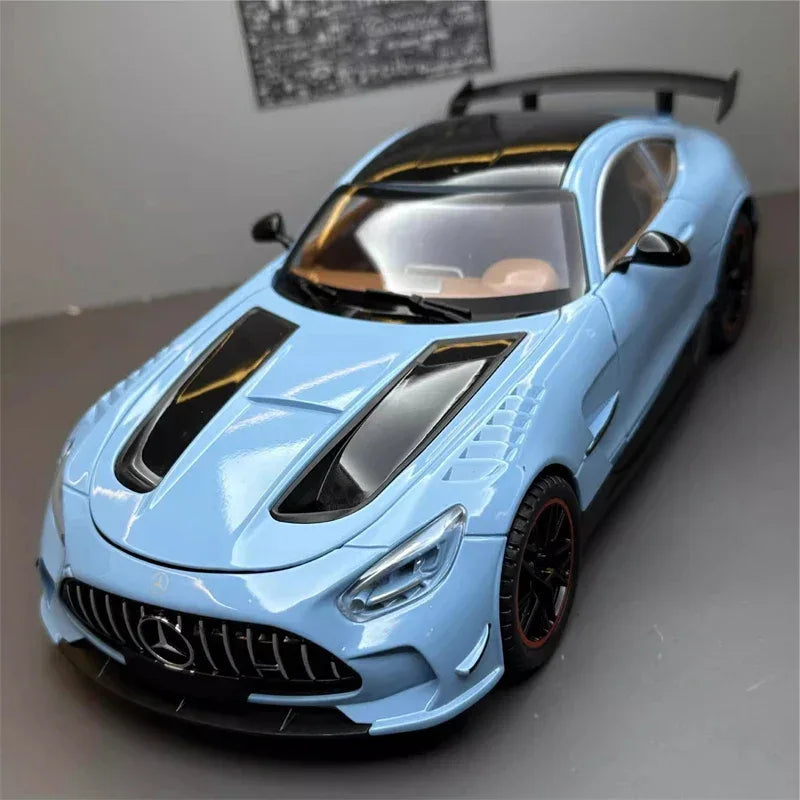 1:18 Diecast Alloy Mercedes Benz GTR With Sound And Light Toy Car - ToylandEU
