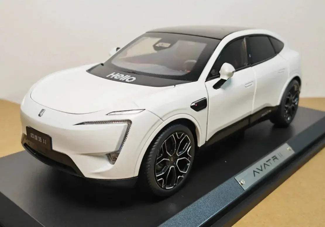 1 18 Diecast Car Model Aouita 11 Alloy Opening Doors - ToylandEU