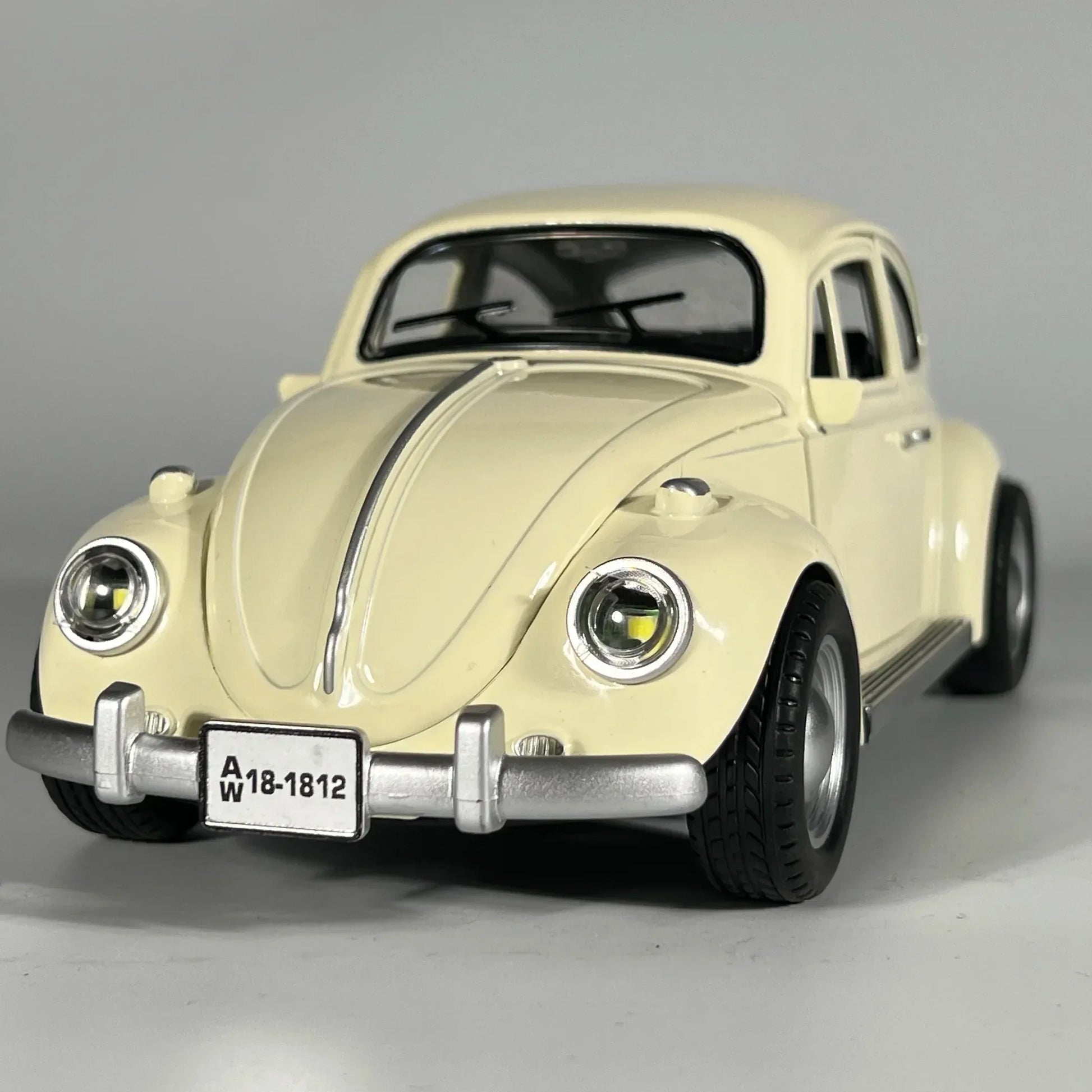 1:18 Diecast Car Volkswagen Beetle 1955 Pull Back With Sound For Kids - ToylandEU