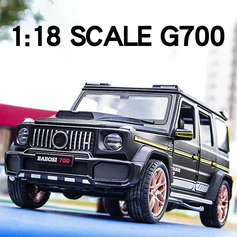 1:18 Diecast Mercedes G700 SUV Toy Car Alloy Metal PullBack Doors Open Sound - ToylandEU