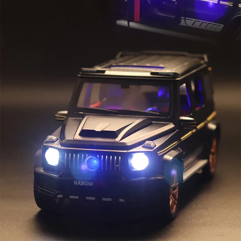 1:18 Diecast Mercedes G700 SUV Toy Car Alloy Metal PullBack Doors Open Sound - ToylandEU