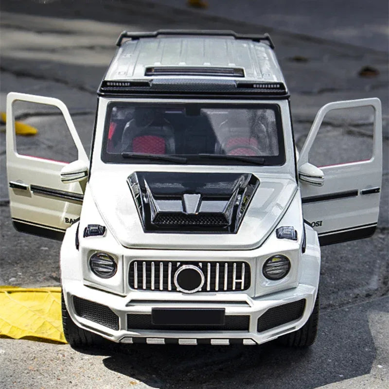 1:18 Diecast Mercedes G700 SUV Toy Car Alloy Metal PullBack Doors Open Sound - ToylandEU