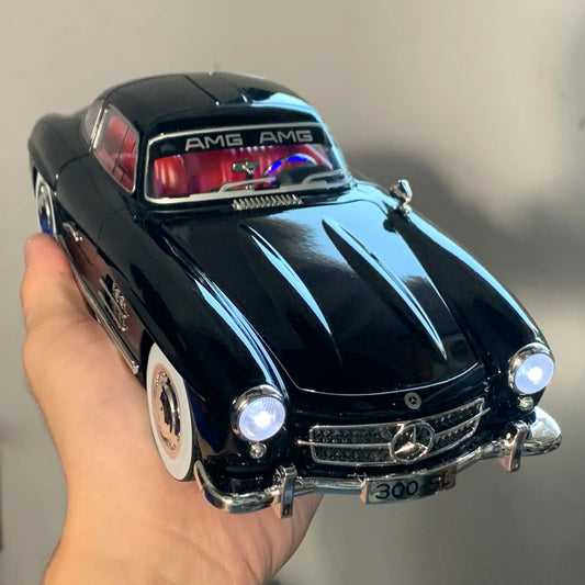 1 18 Diecast Metal Benz 300SL Car Model For Home Decor - ToylandEU