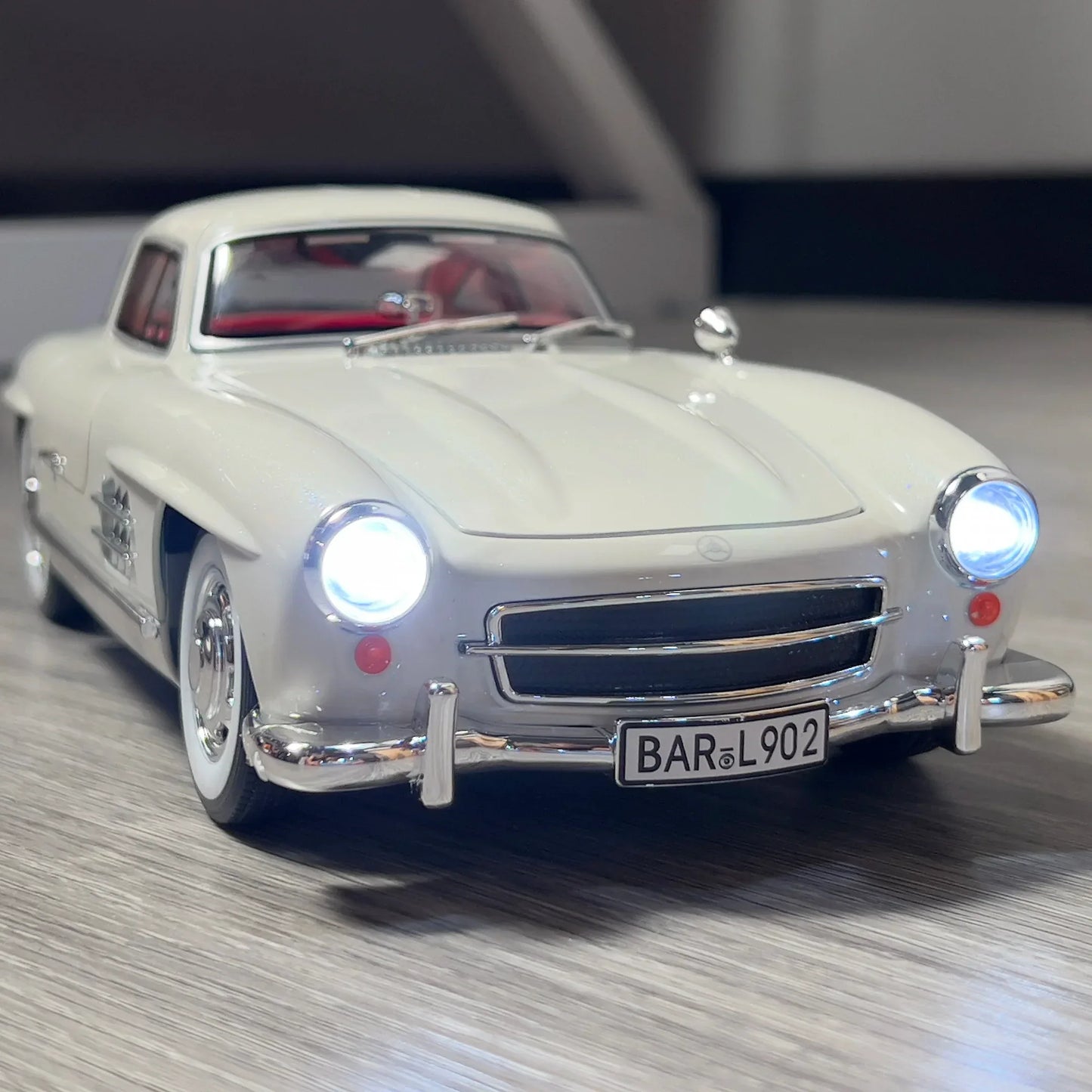 1:18 Diecast Metal Benz 300SL Classic Sports Car Model - ToylandEU