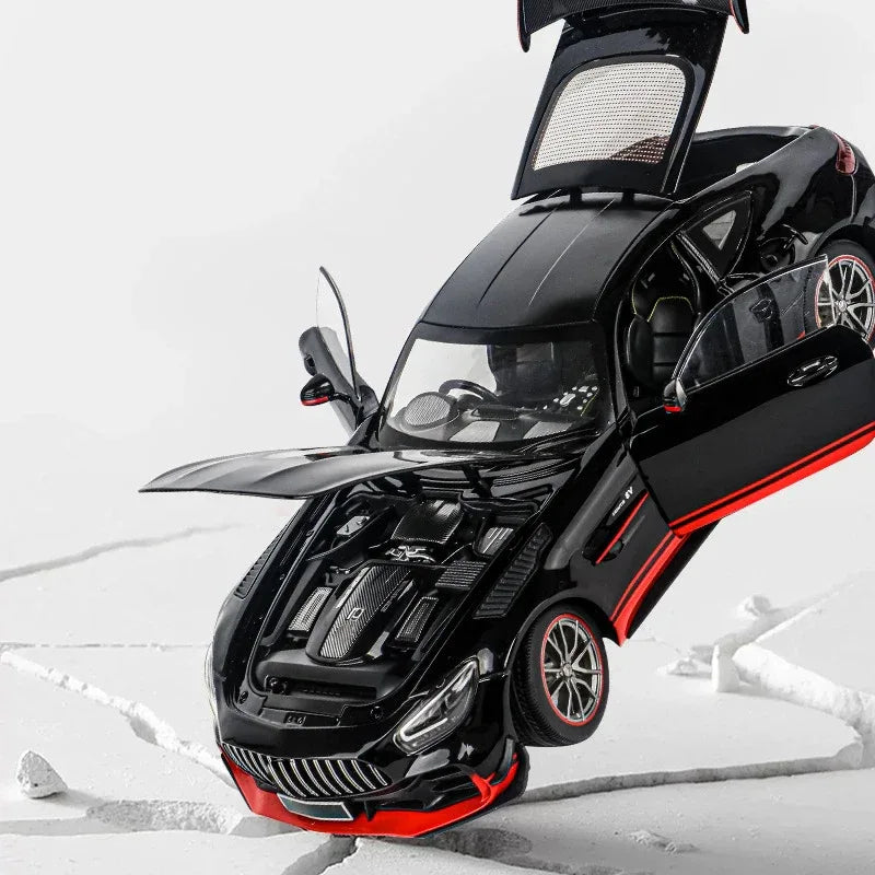 1:18 Mercedes-Benz GTR Diecast Model Car With Sound And Light Metal - ToylandEU