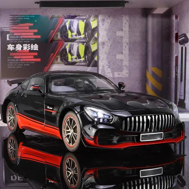 1:18 Mercedes-Benz GTR Diecast Model Car With Sound And Light Metal - ToylandEU