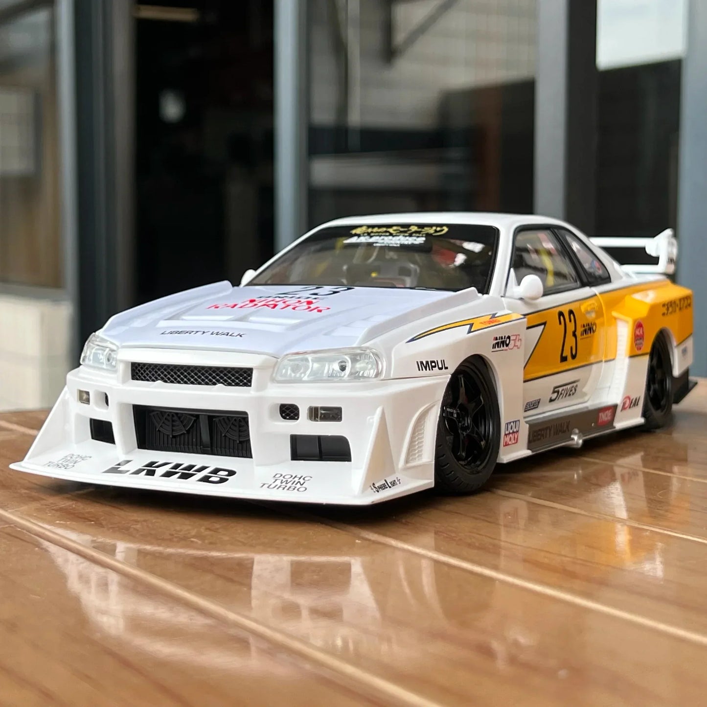 1:18 Nissan GTR Skyline S15 Diecast Metal Car With Sound And Light - ToylandEU