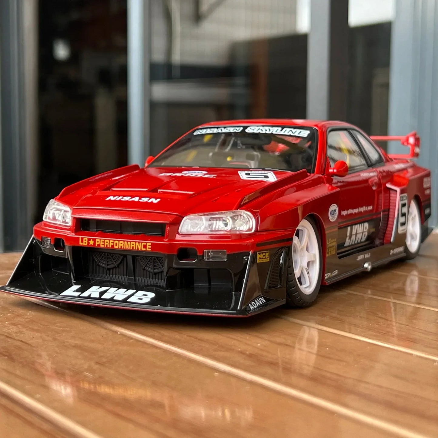 1:18 Nissan GTR Skyline S15 Diecast Metal Car With Sound And Light - ToylandEU