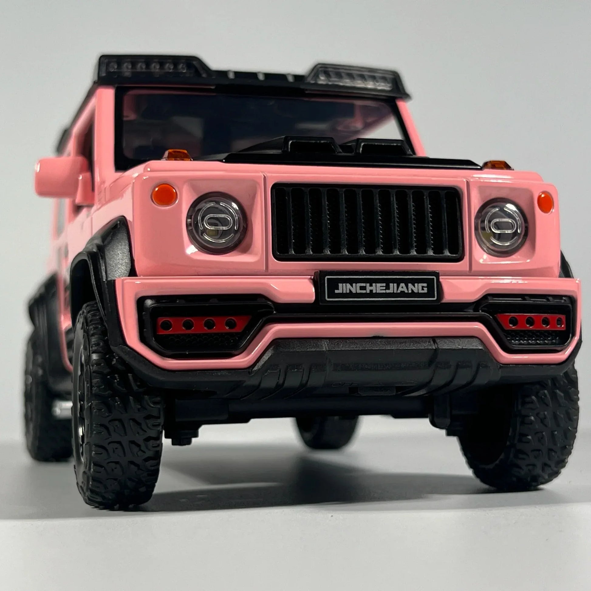 1:18 Suzuki Jimny Diecast Metal Model Car Off Road SUV - ToylandEU