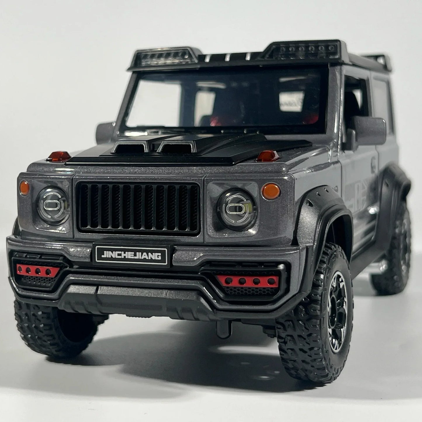1:18 Suzuki Jimny Diecast Metal Model Car Off Road SUV - ToylandEU