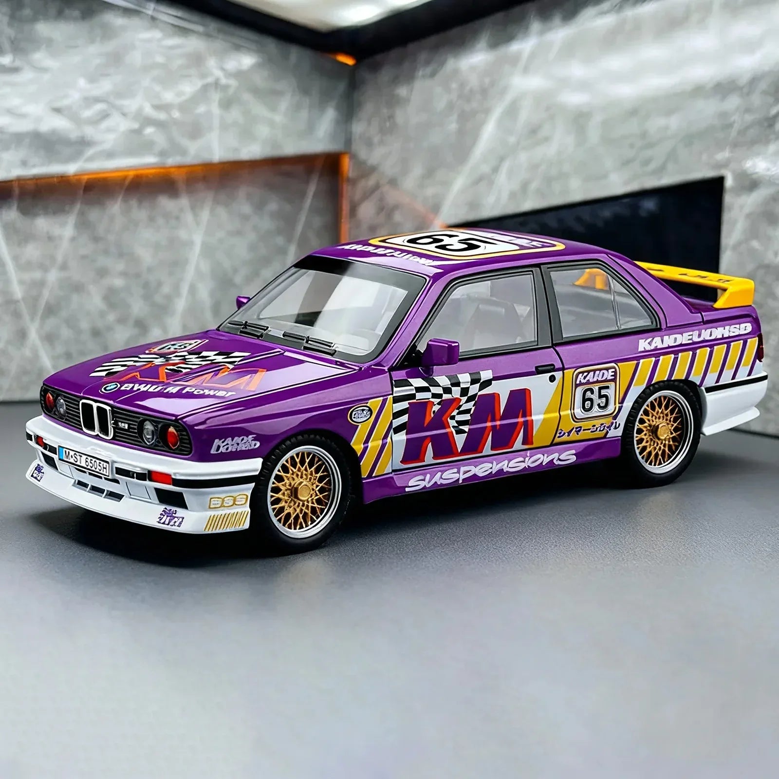 1:24 BMW M3 Diecast Metal Model Car Painted Version - ToylandEU