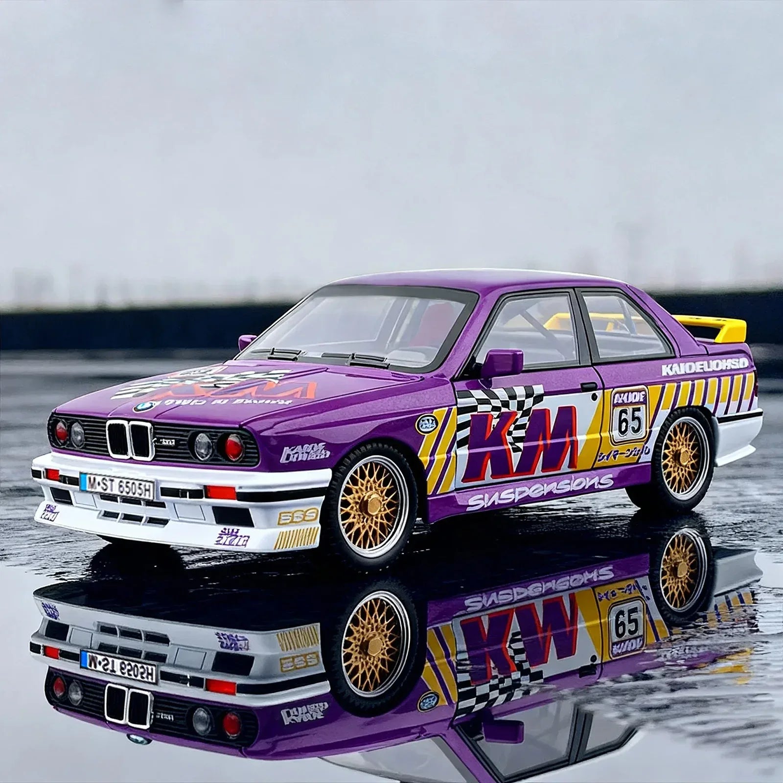 1:24 BMW M3 Diecast Metal Model Car Painted Version - ToylandEU