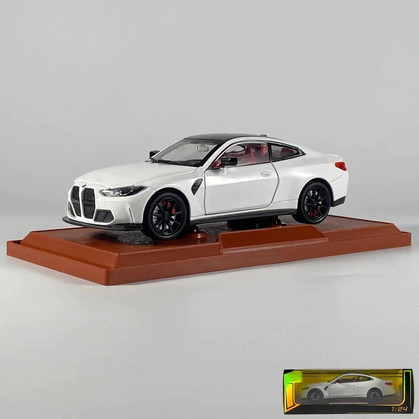 1:24 BMW M4 Alloy Diecast Model Car With Sound Light -  ToylandEU™