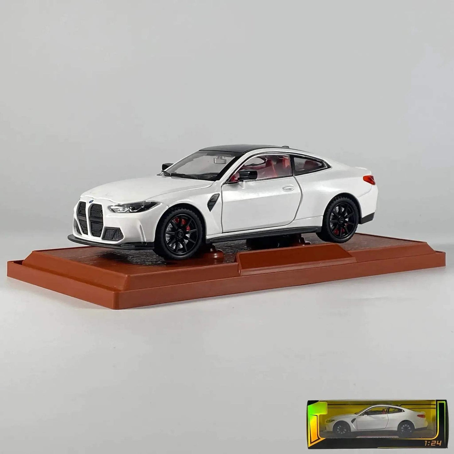  1:24 BMW M4 Alloy Diecast Model Car With Sound Light -  ToylandEU™