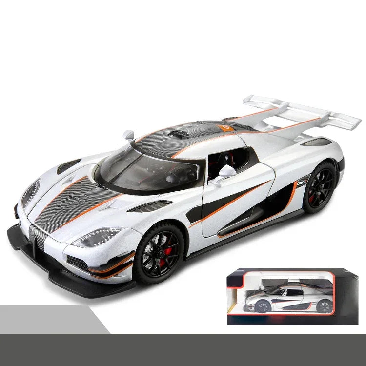 1:24 Diecast Alloy Supercar With Sound And Light Pull Back - ToylandEU