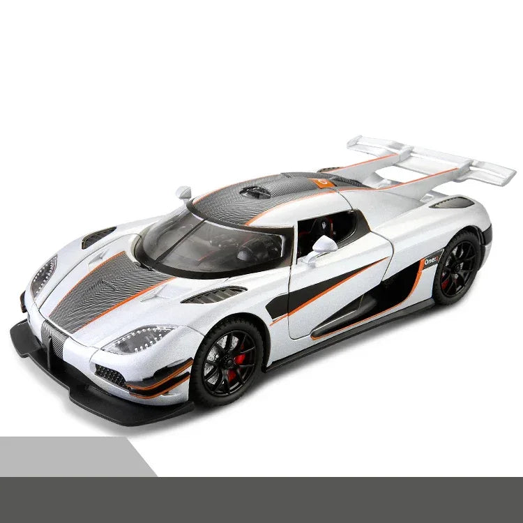 1:24 Diecast Alloy Supercar With Sound And Light Pull Back - ToylandEU