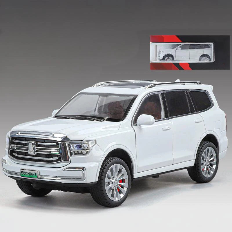 1 24 Diecast Alloy Tank 500 Hi4T SUV With Sound and Light Pull Back - ToylandEU