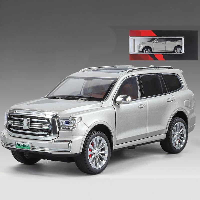 1 24 Diecast Alloy Tank 500 Hi4T SUV With Sound and Light Pull Back - ToylandEU
