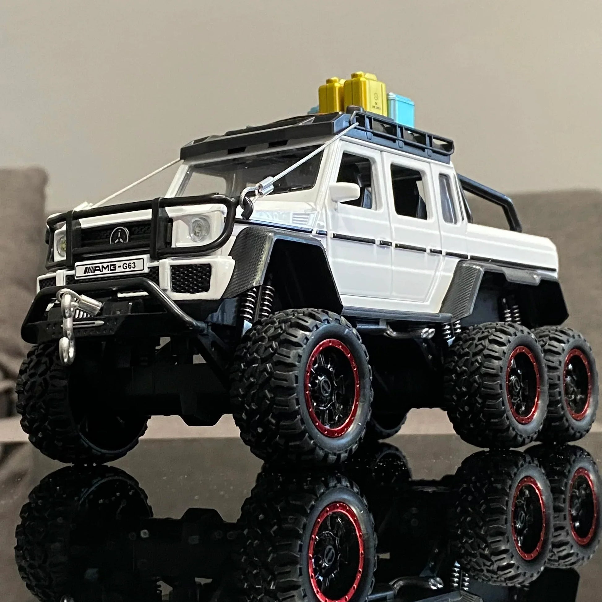 1:24 Diecast Benz G63 6x6 Adventure Edition Off Road SUV Alloy Sound Light - ToylandEU