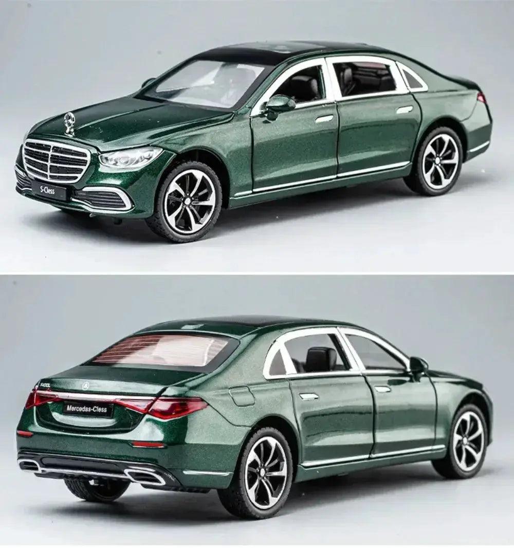  1:24 Diecast Car Model Exquisite Metal Craftsmanship -  ToylandEU™