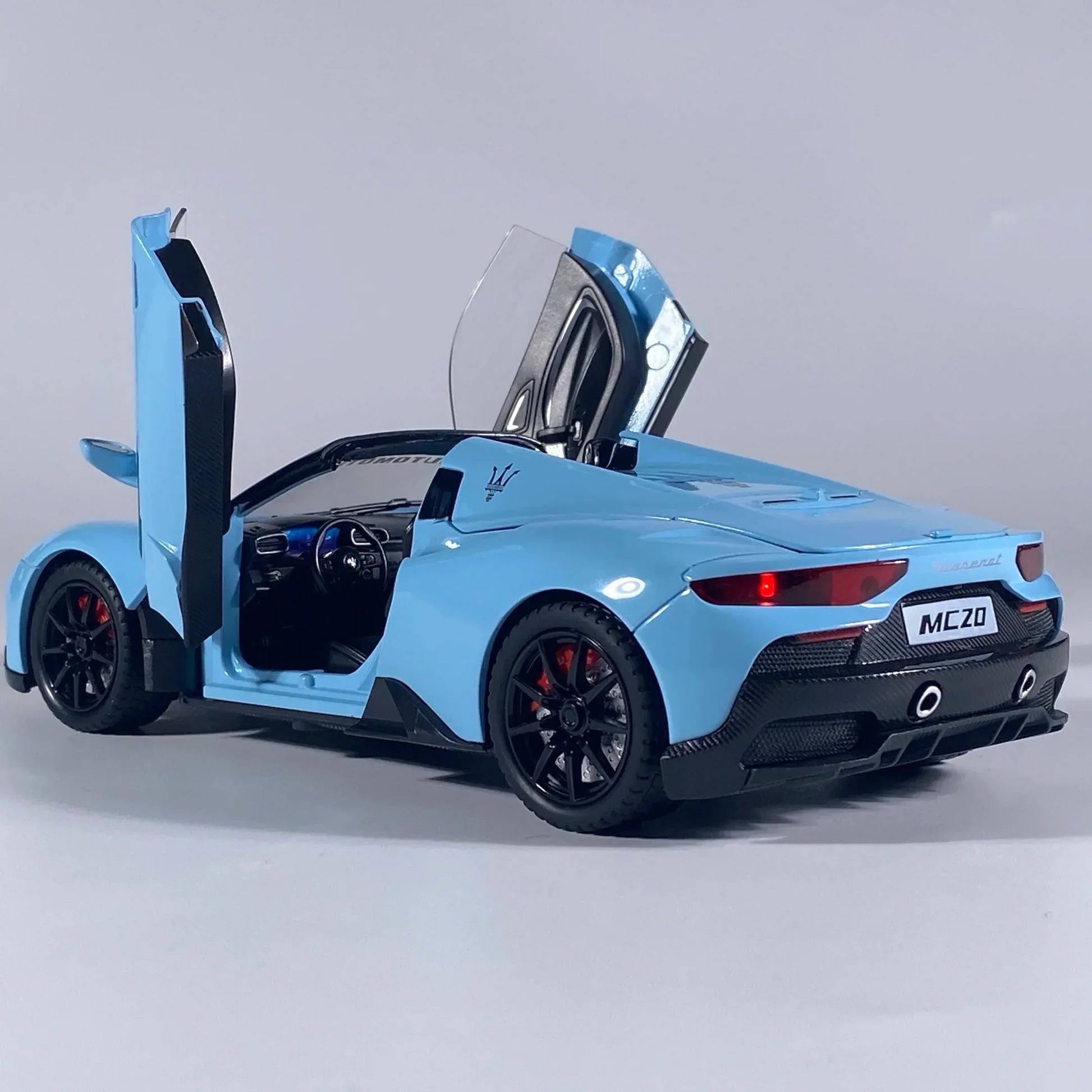 1:24 Diecast Metal Maserati MC20 Convertible Car With Sound And Light Pull Back - ToylandEU