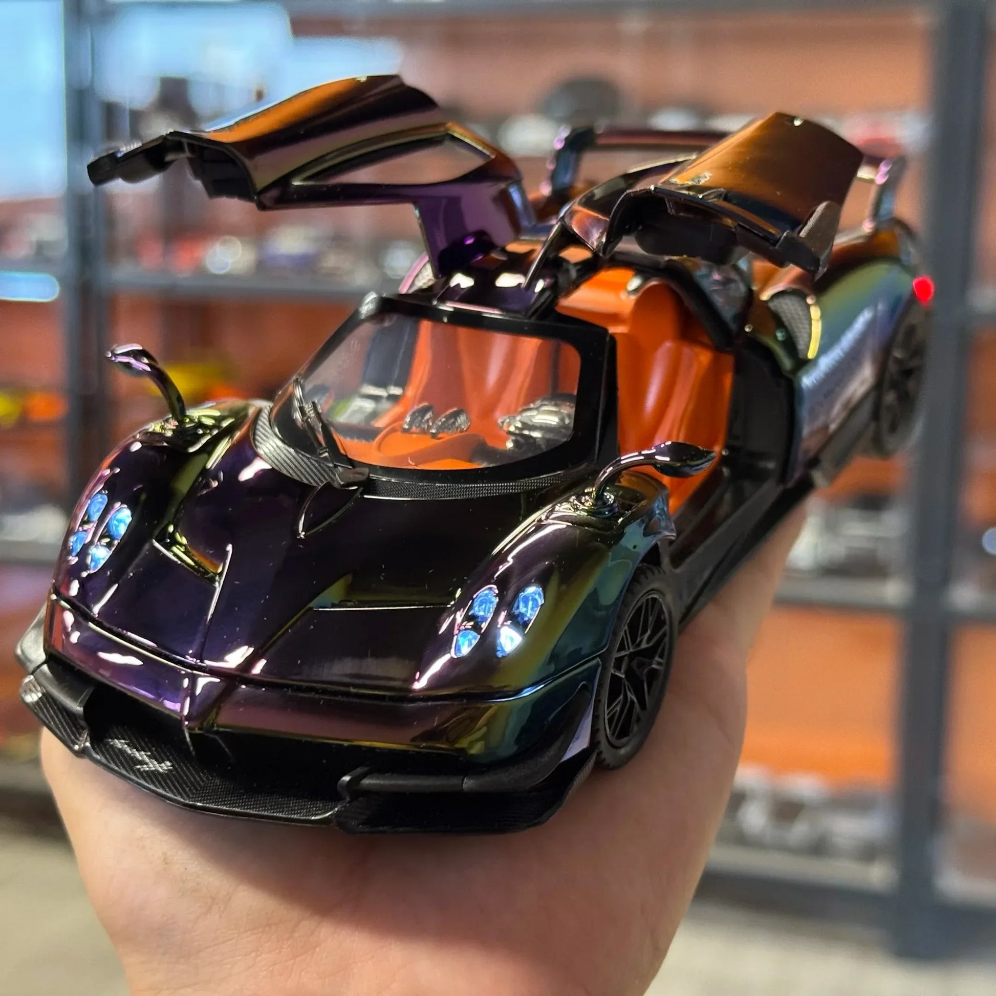 1:24 Pagani Huayra Dinastia BC Diecast Metal Model With Light - ToylandEU