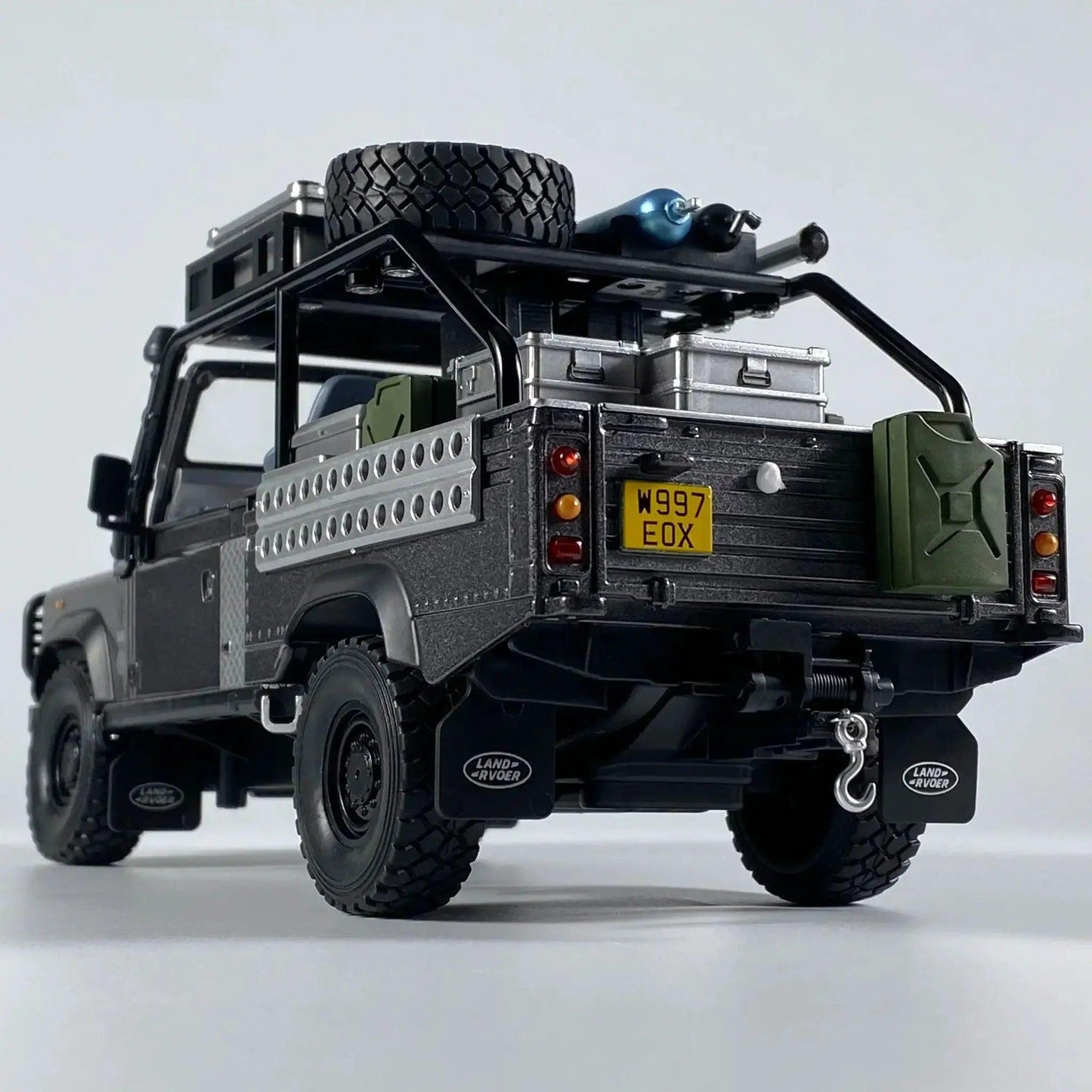  1 24 Scale Alloy Diecast Land Rover Defender 90 -  ToylandEU™