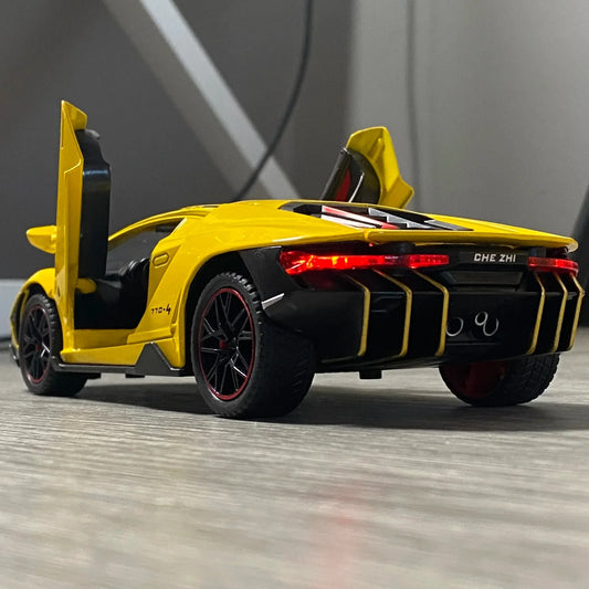 1:24 Scale Diecast Alloy LP770-4 Super Sports Car Model - ToylandEU