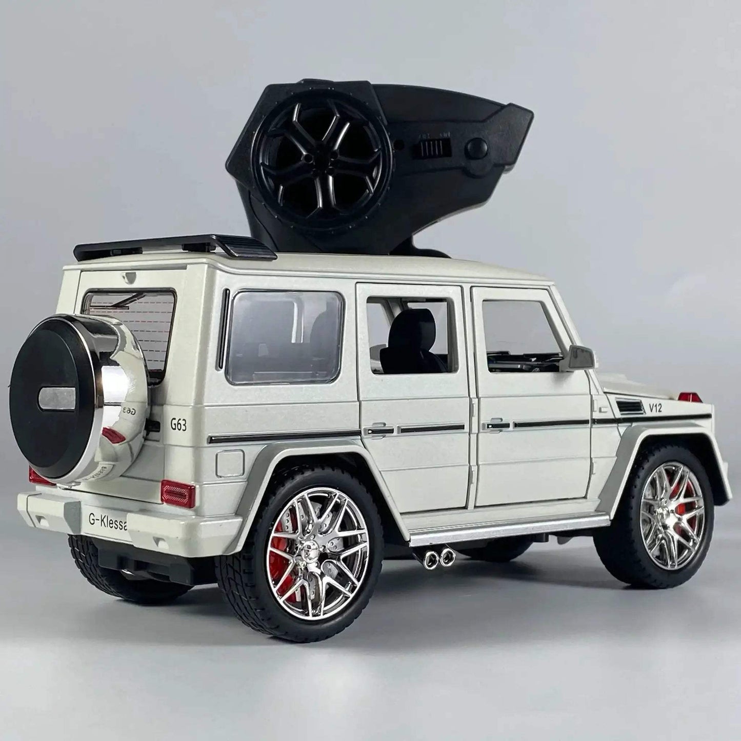  1 24 Scale Diecast G63 RC SUV Alloy Car Sound Light -  ToylandEU™