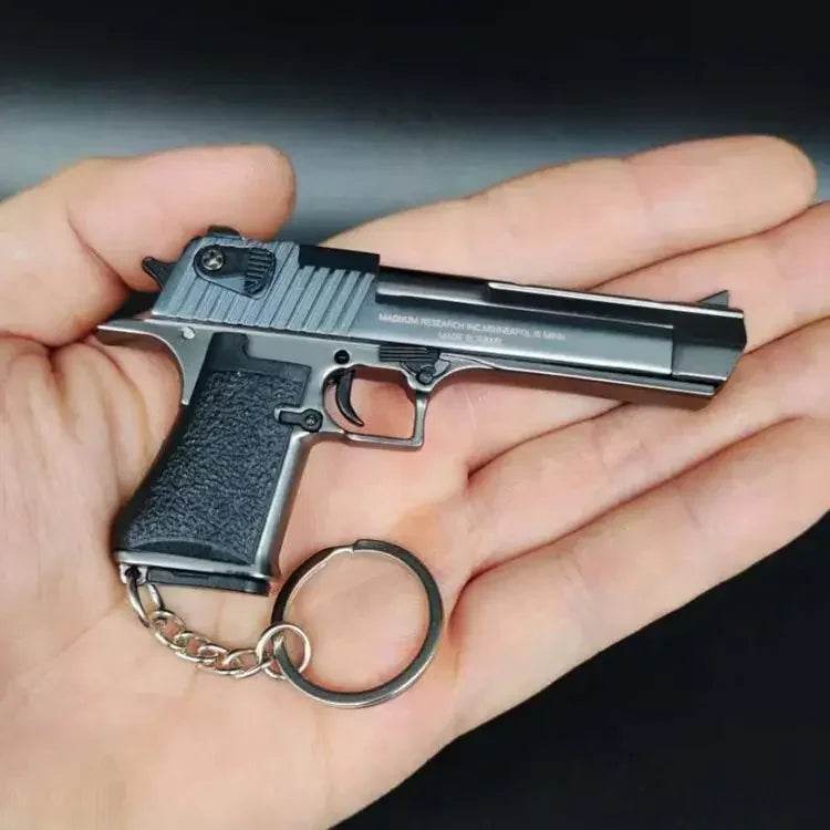 1:3 Desert Eagle Pistol Alloy Mini Gun Keychain Gift Pendant - ToylandEU