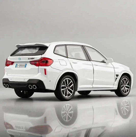 1:32 BMW X3M Diecast Alloy Model Car Sound And Light -  ToylandEU™