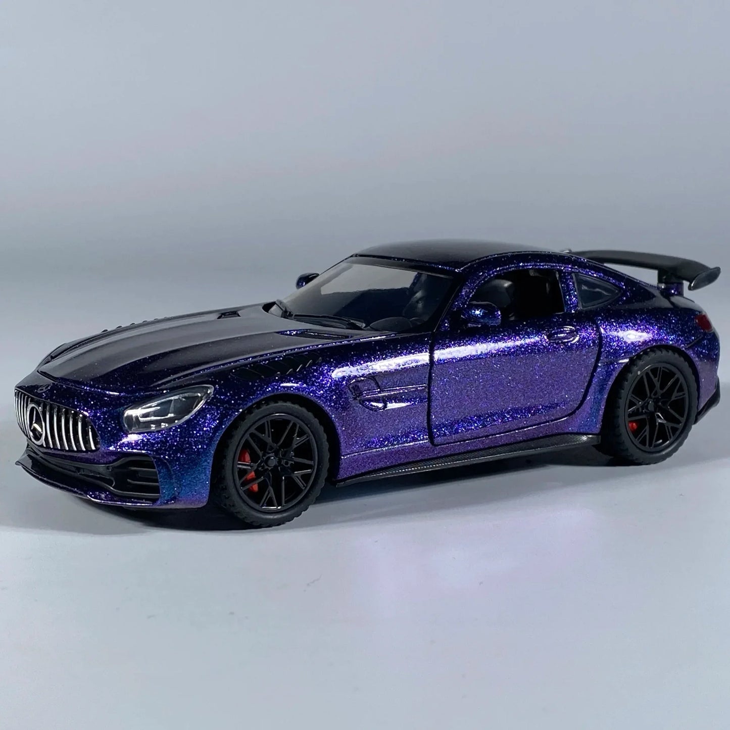 1:32 Benz AMG GT Diecast Metal Model Car With Sound And Light Pull Back - ToylandEU