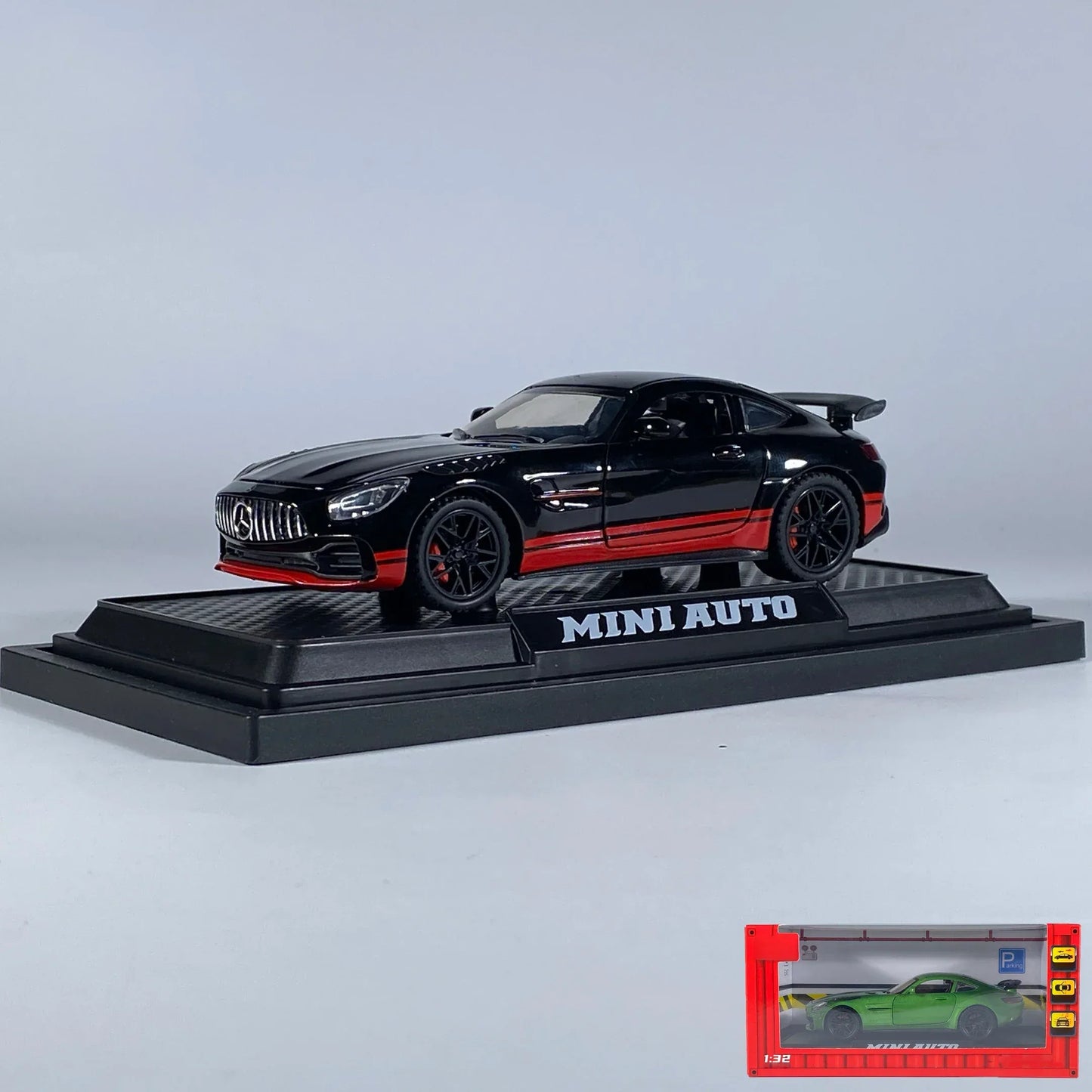 1:32 Benz AMG GT Diecast Metal Model Car With Sound And Light Pull Back - ToylandEU