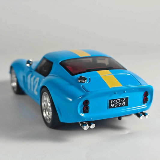    1:32 Diecast Alloy 250 GTO Sound and Light Car -  ToylandEU™