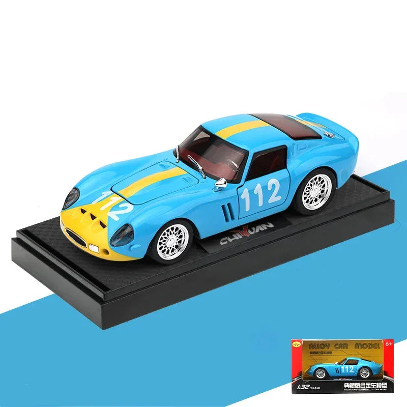 1:32 Diecast Alloy 250 GTO Sports Car With Sound And Light - ToylandEU