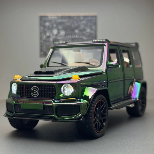1:32 Diecast Alloy Car Model Electroplated Finish Mercedes Benz G800 - ToylandEU