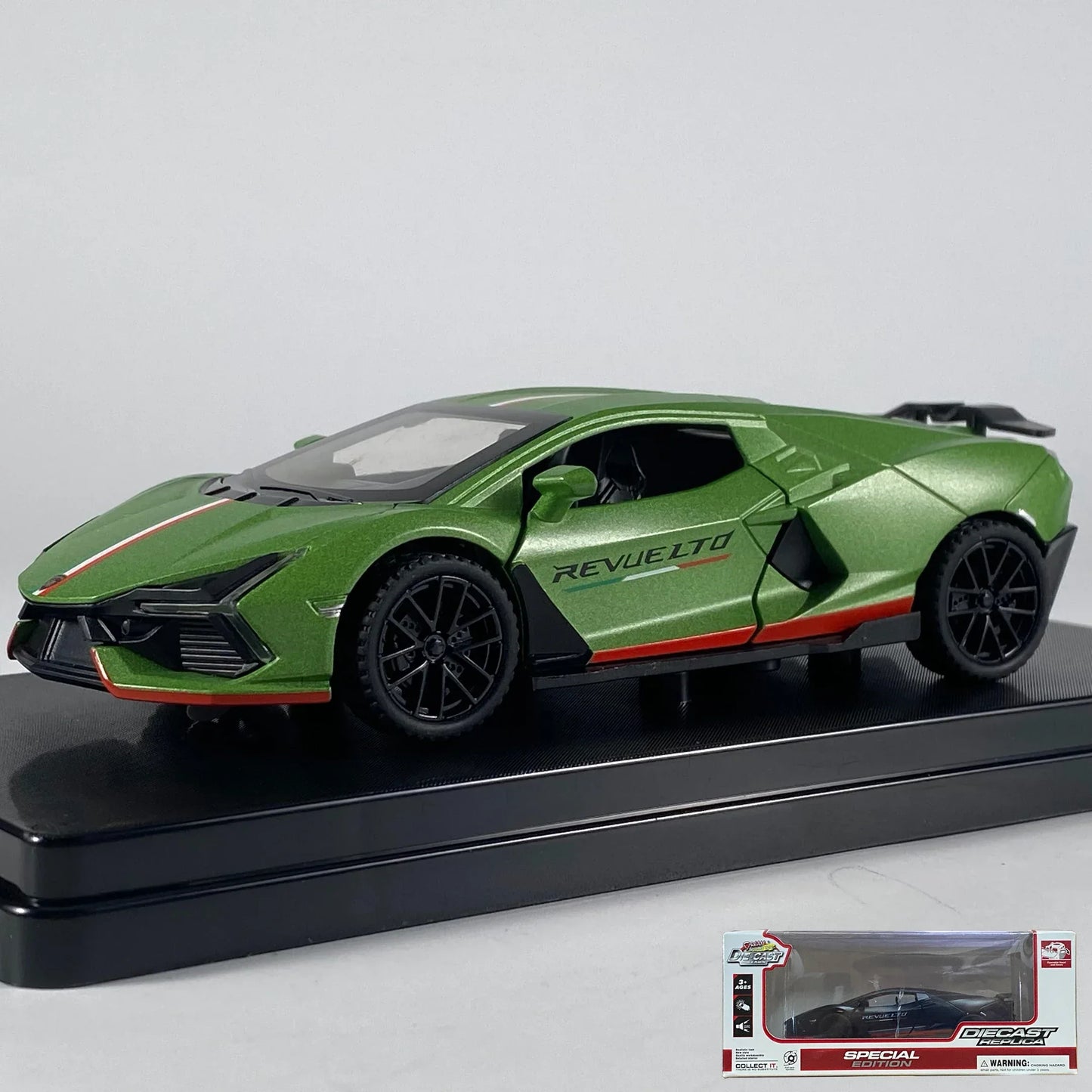 1:32 Diecast Alloy Model Car Revuelto Super Sports Inertial Drift - ToylandEU