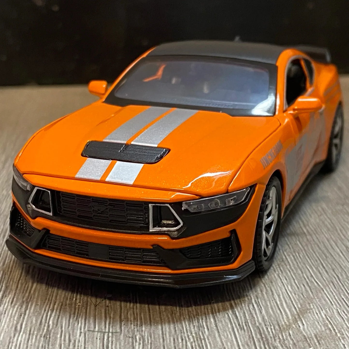 1 32 Diecast Alloy Pull Back Mustang Shelby GT500 Sound And Light - ToylandEU
