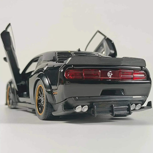  1:32 Diecast Dodge Challenger SRT Hellcat Sound -  ToylandEU™