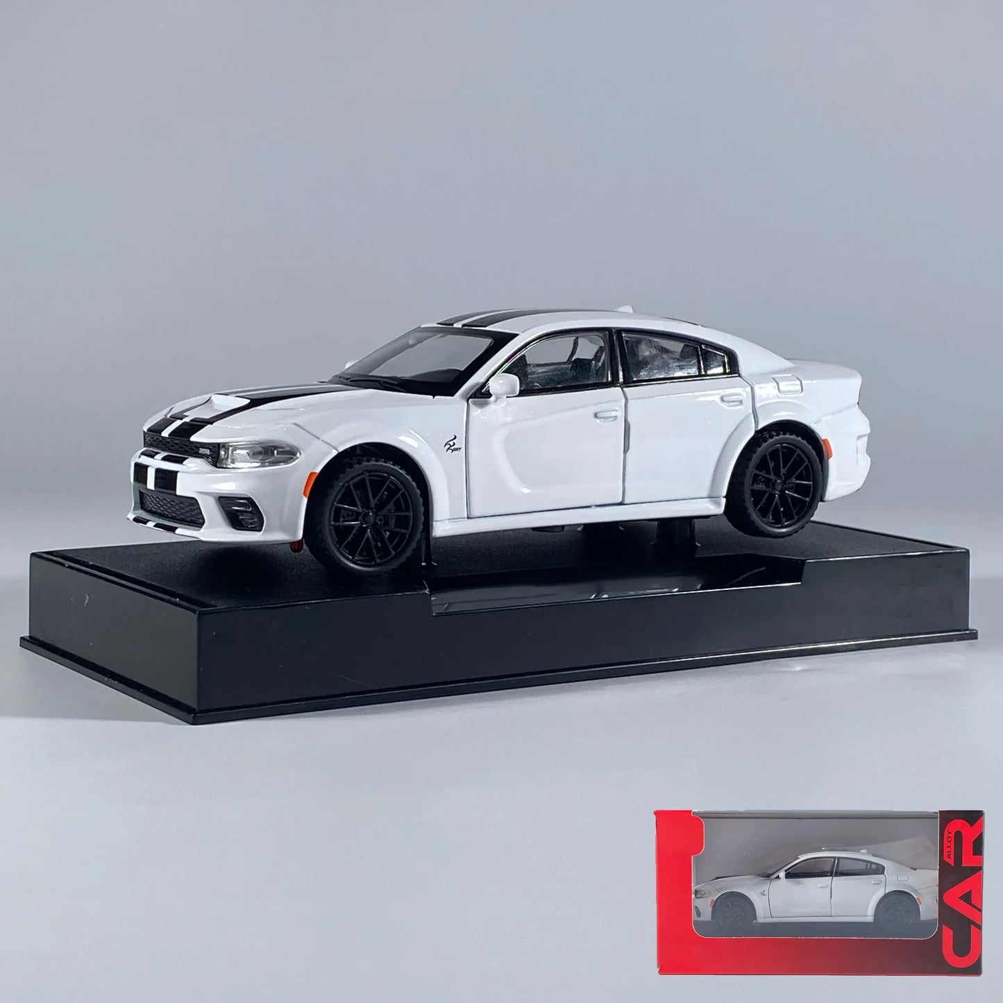 1:32 Diecast Dodge Charger SRT Model Car Metal Alloy Sound And Light - ToylandEU
