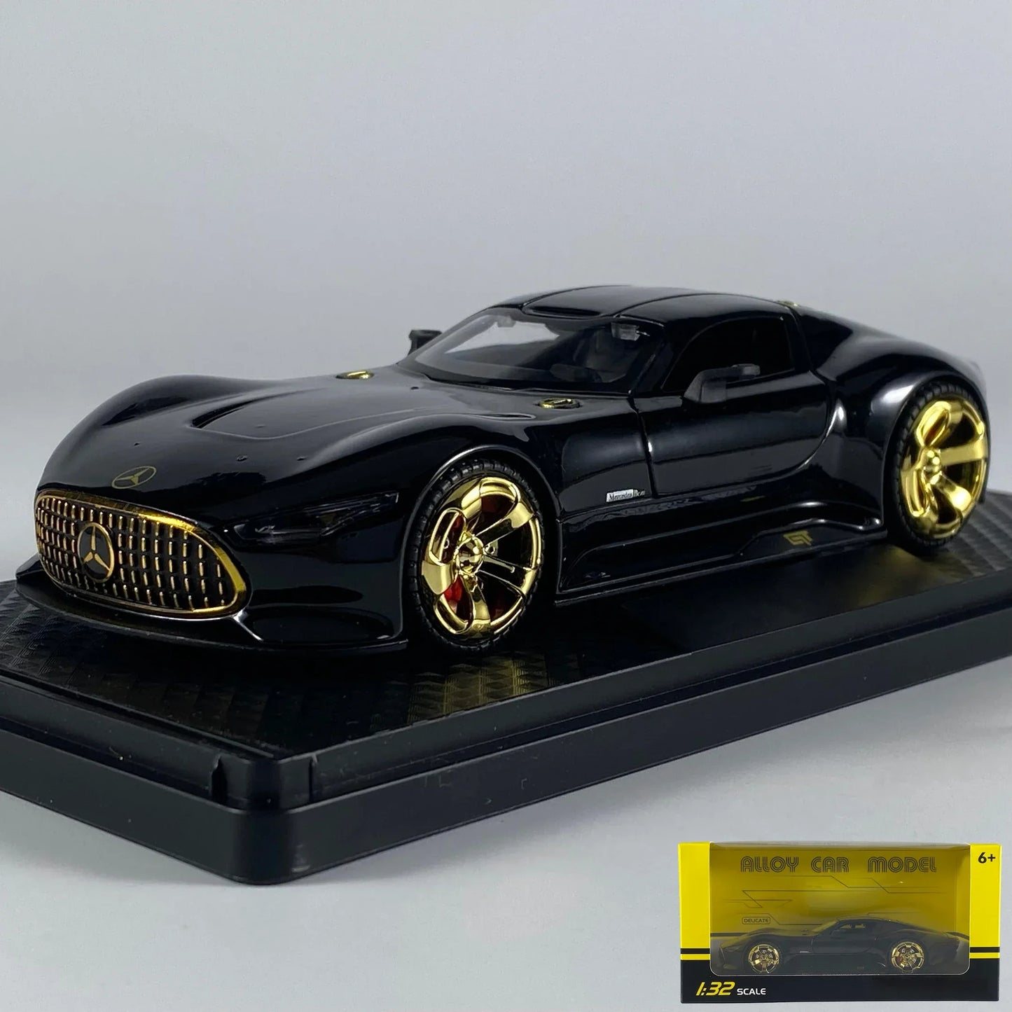 1:32 Diecast Mercedes Benz AMG Vision GT Alloy Car Model Sound Light - ToylandEU