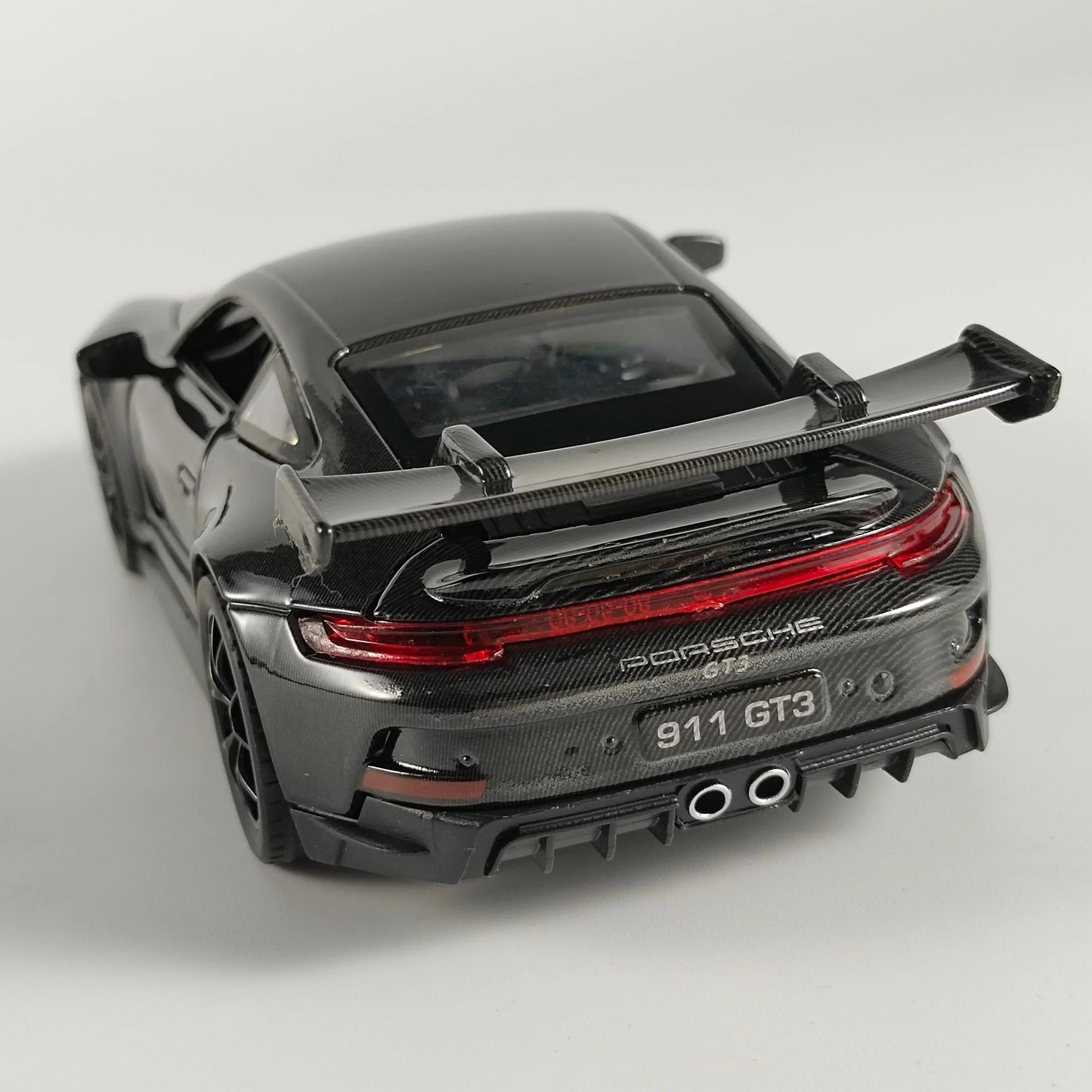 1:32 Diecast Metal Car Model Set Battery Powered 18 Plus - ToylandEU