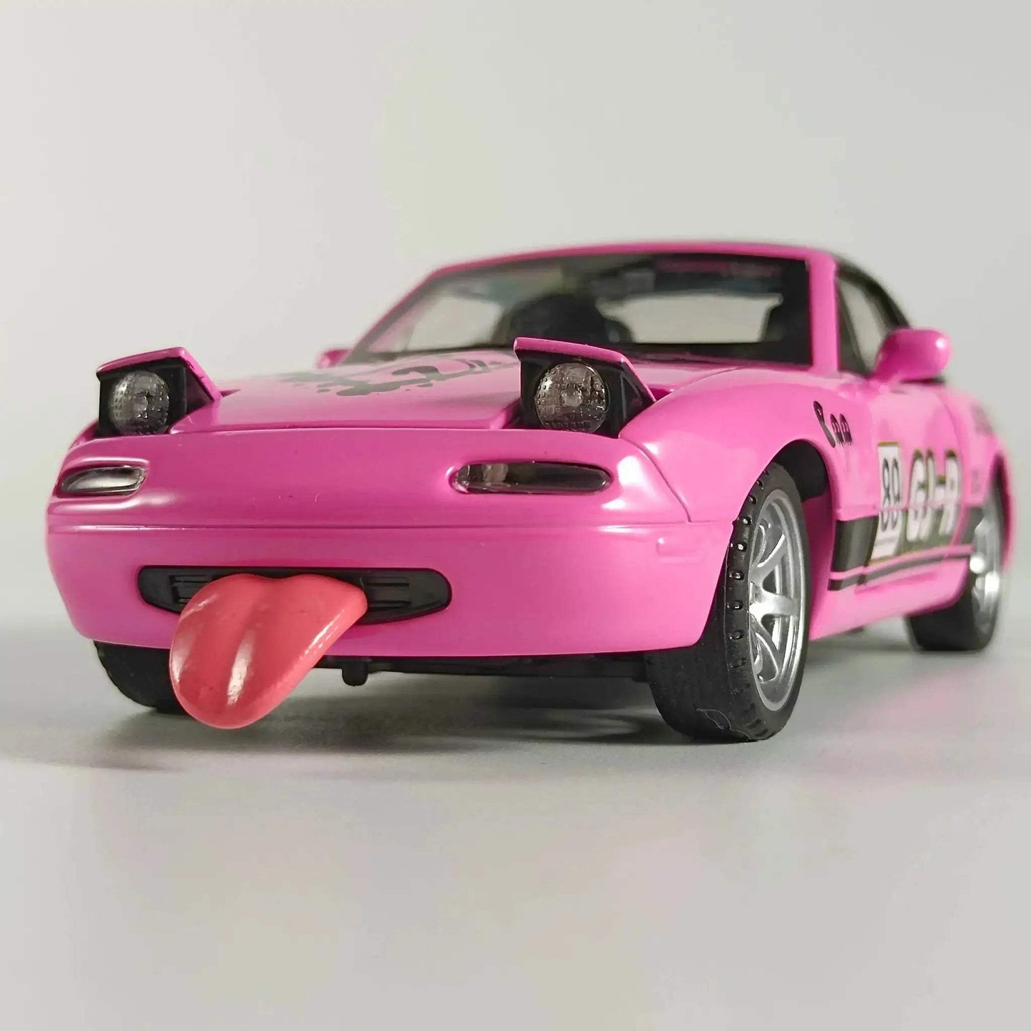    1:32 Diecast Metal Car With Button Battery -  ToylandEU™