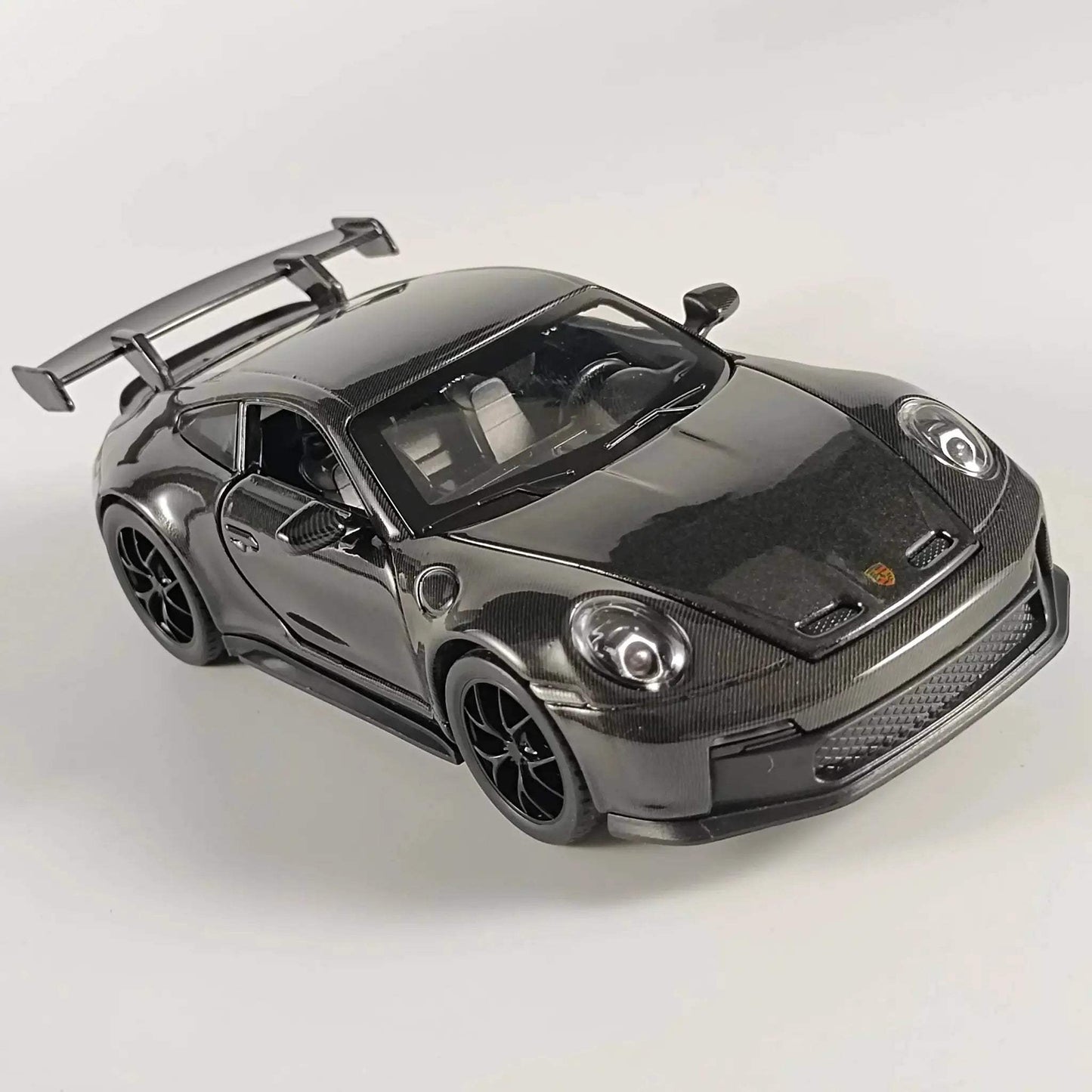    1:32 Diecast Metal Car With Button Battery -  ToylandEU™