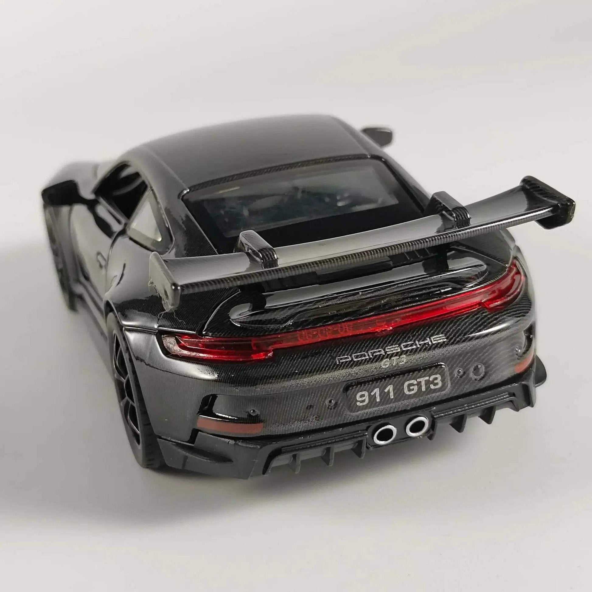    1:32 Diecast Metal Car With Button Battery -  ToylandEU™