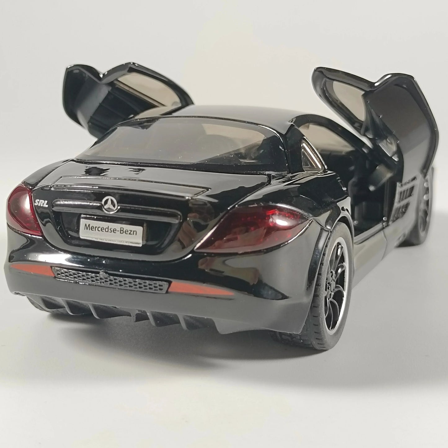 1:32 Diecast Metal Mercedes SLR McLaren 722 S Roadster Model - ToylandEU
