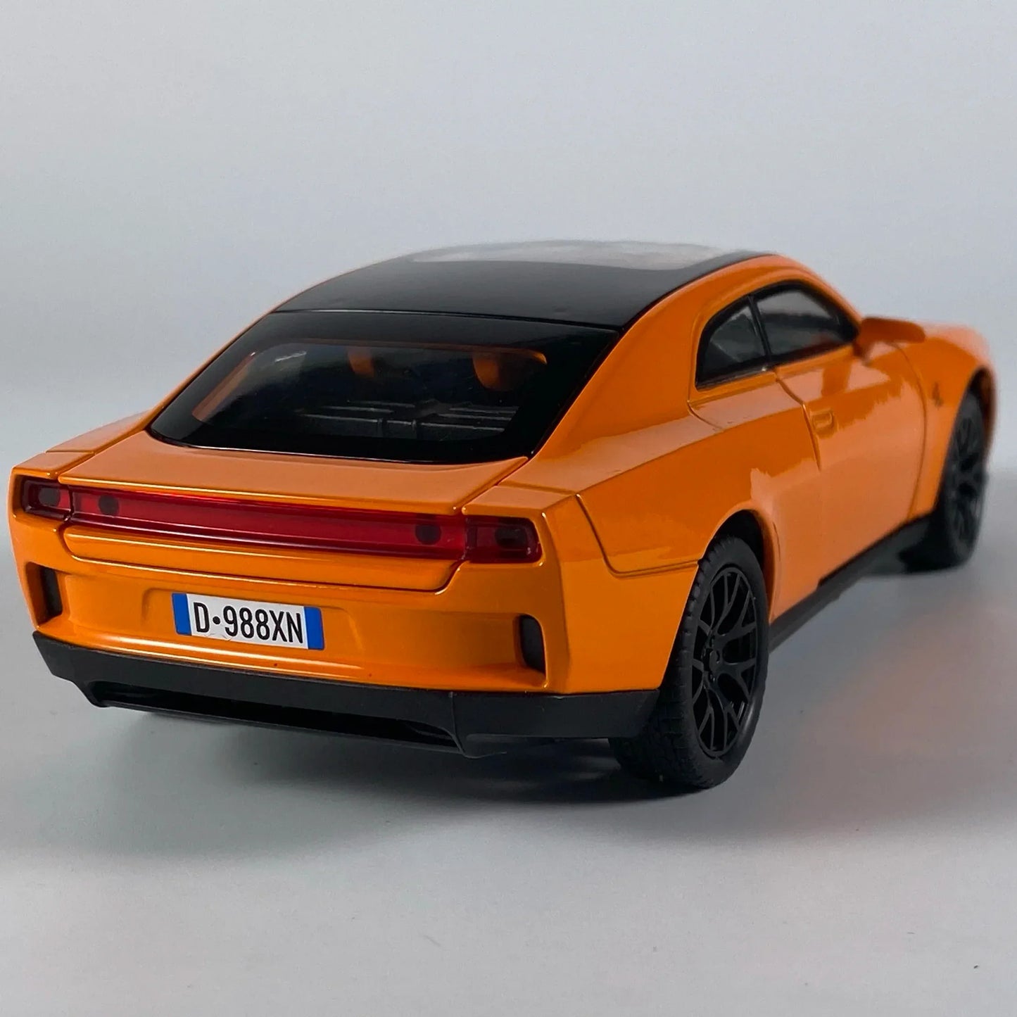 1:32 Dodge Charger Daytona EV Diecast Model Car Pull Back Sound Light - ToylandEU