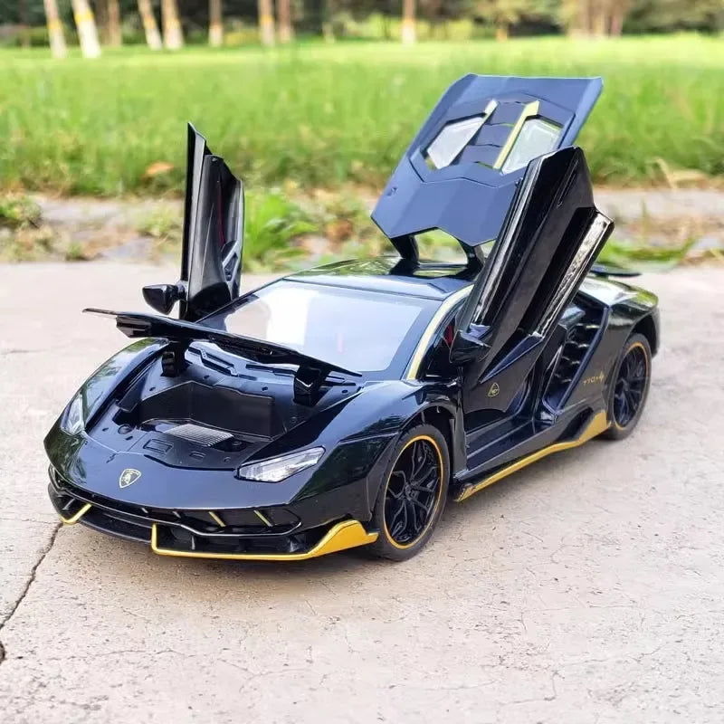 1:32 Lamborghini LP770-4 100th Anniversary Special Edition Diecast Model - ToylandEU