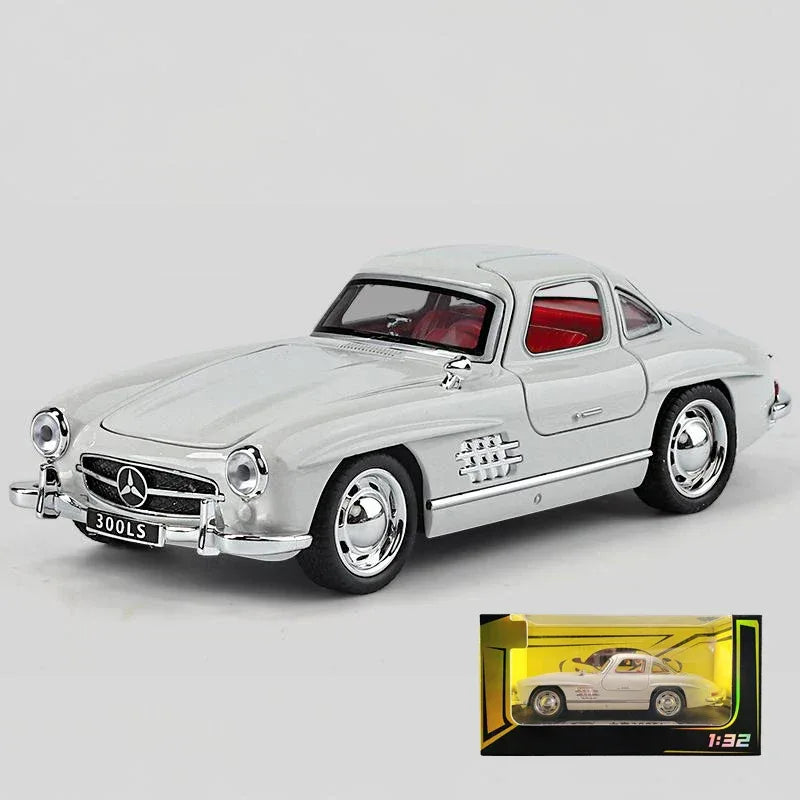 1:32 Mercedes Benz 300SL Diecast Model Car Metal Desktop Ornament - ToylandEU